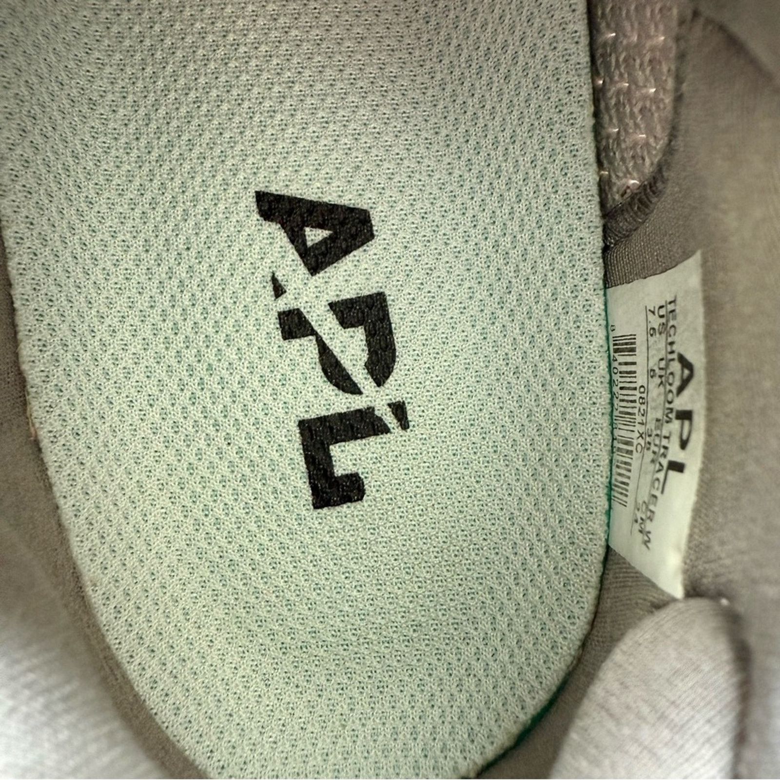 Other APL women sneakers size 7.5 US or 38 EU Retail 220$ Size US 7.5 / IT 37.5 - 6 Thumbnail