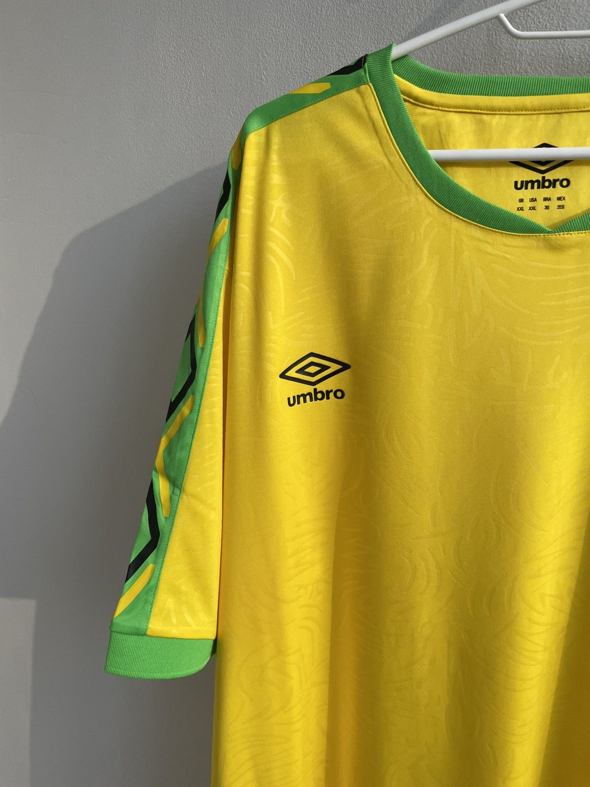 Other NEW Jamaica 2018 2019 Home Footbal Shirt Soccer Jersey Umbro Size US XXL / EU 58 / 5 - 2 Thumbnail