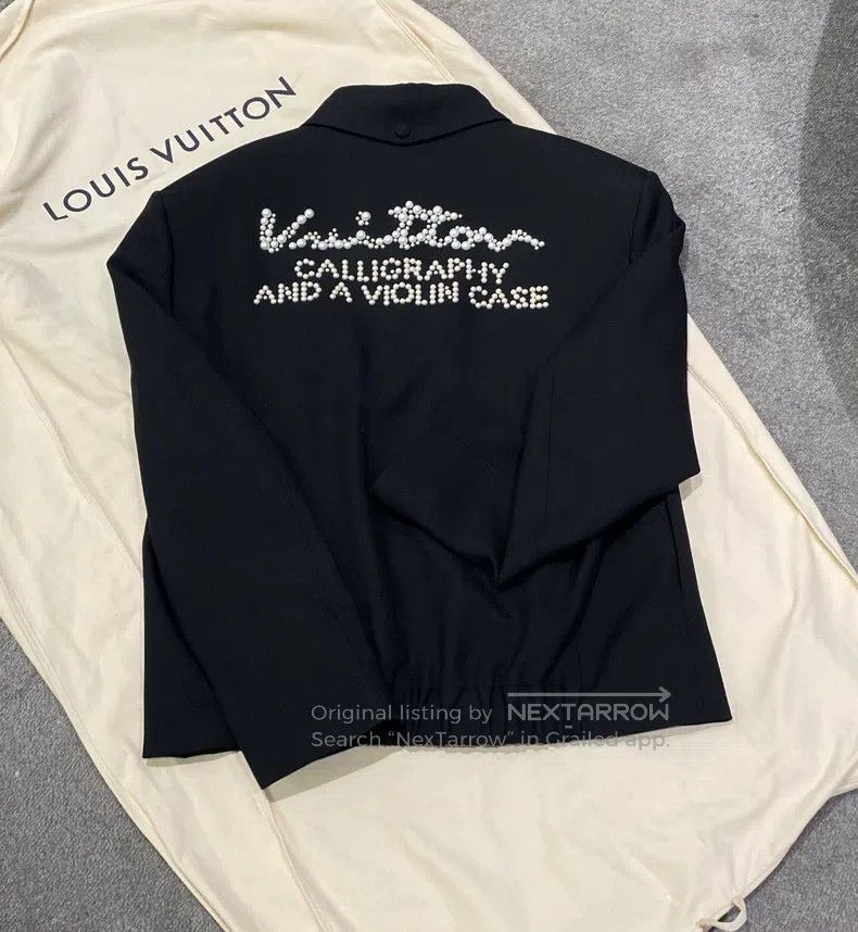 Louis Vuitton Louis Vuitton FW23 Logo monogrammed beaded wool long-sleev Size US M / EU 48-50 / 2 - 3 Thumbnail