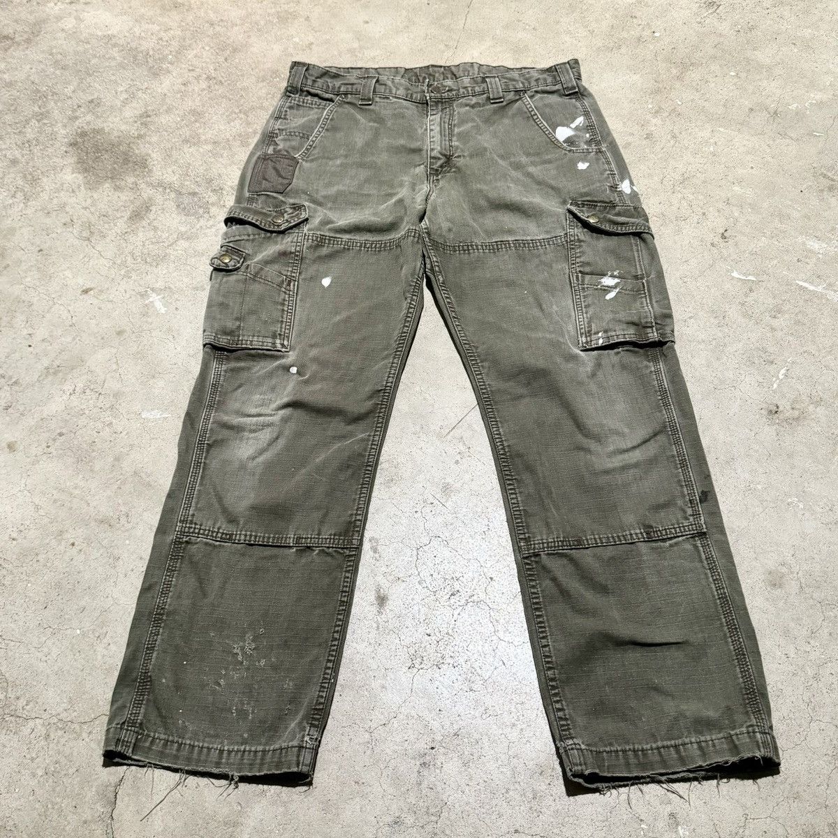 Carhartt × Vintage VINTAGE PAINT SPLATTERED CARHARTT PANTS Size US 34 / EU 50 - 1 Thumbnail