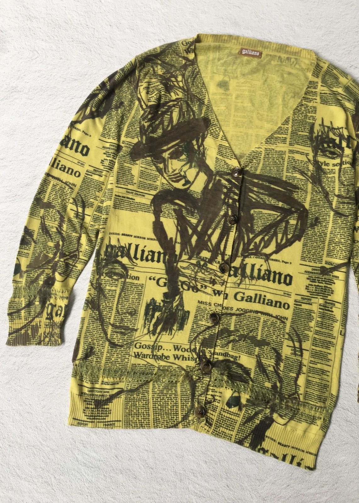 John Galliano Galliano Newspaper Size US XS / EU 42 / 0 - 2 Thumbnail