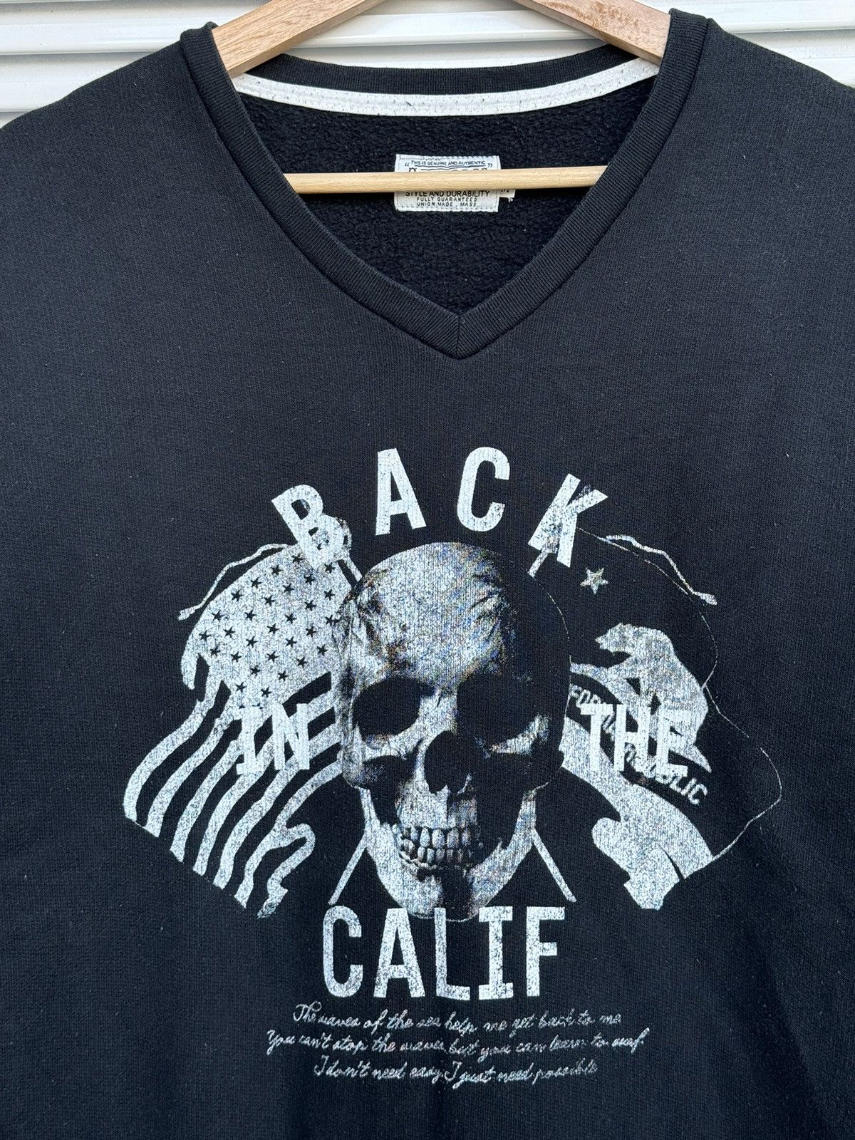 Japanese Brand Stooge & Co Union Made Skulls Punk Poem Riot Crewneck Size US M / EU 48-50 / 2 - 3 Thumbnail