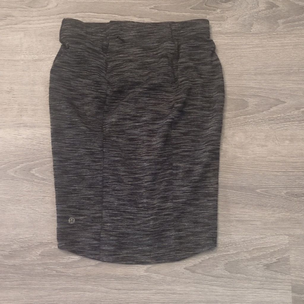 Lululemon Lululemon Yoga Haven Skirt Heathered Black size 6 Size 28" / US 6 / IT 42 - 5 Thumbnail