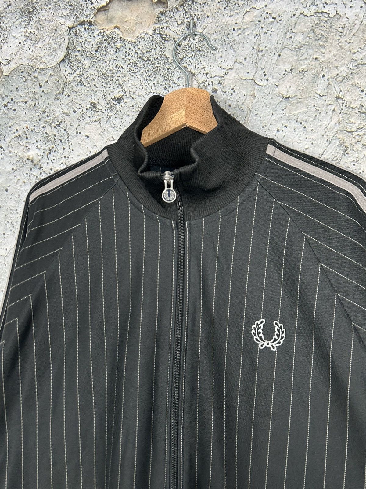 Fred Perry × Vintage Vintage Fred Perry 90s Zip Sweatshirt Sport Stripe Premium Size US L / EU 52-54 / 3 - 3 Thumbnail