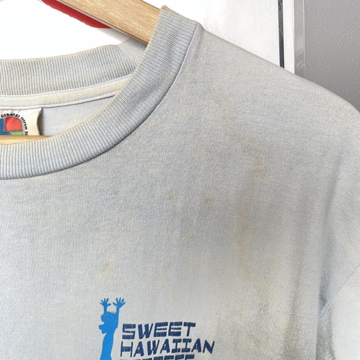 Vintage Vintage Thrashed Sweet Hawaiian Surfboards ERD GRUNGE TEE Size US L / EU 52-54 / 3 - 6 Thumbnail