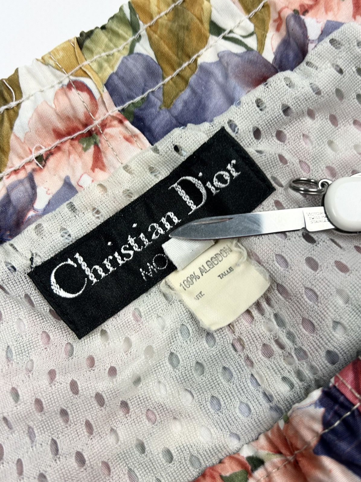 Chanel × Christian Dior Monsieur × Louis Vuitton Vintage floral swim shorts Christian Dior rare item Size US 34 / EU 50 - 10 Thumbnail