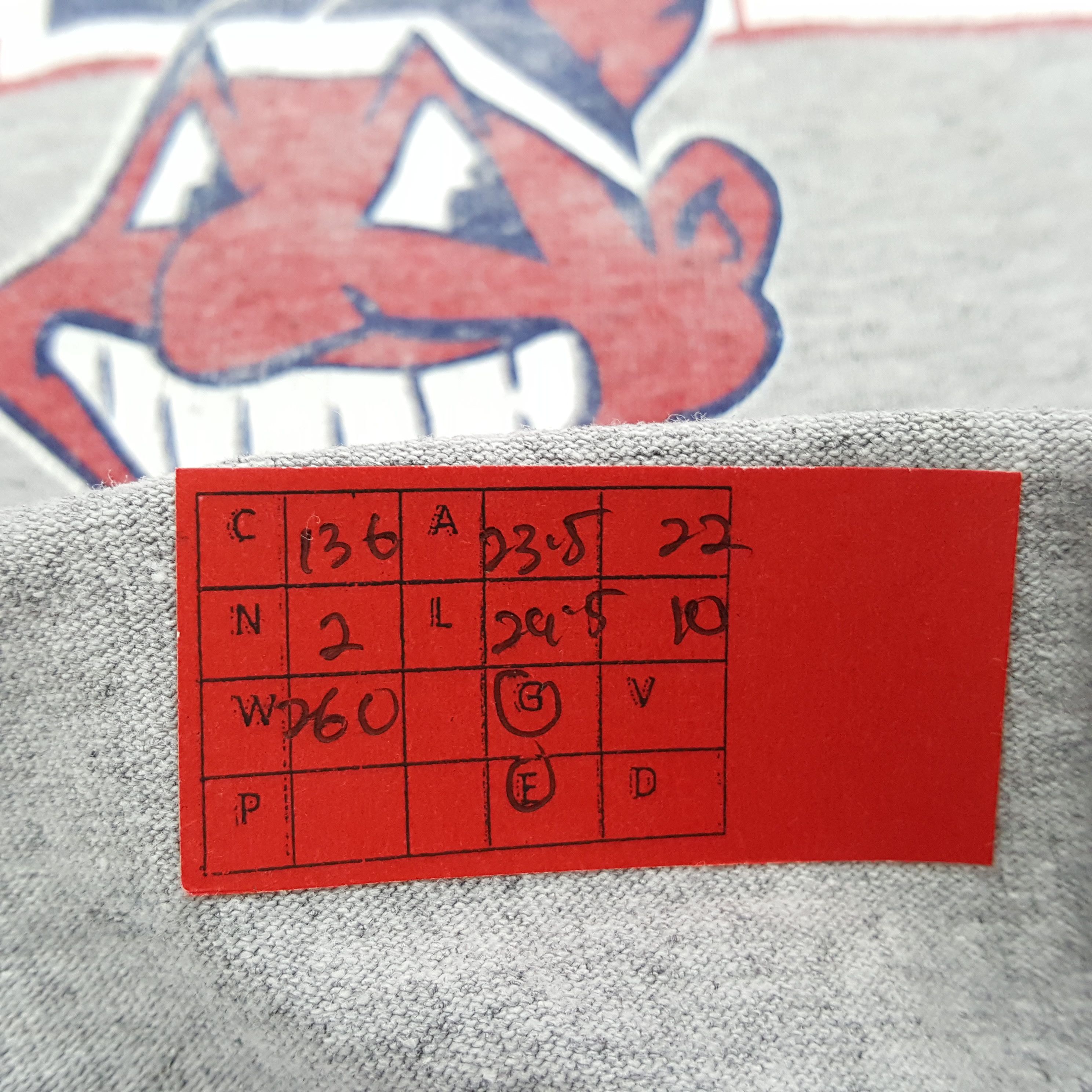 MLB × Vintage MLB Cleveland Indians Major League Baseball Vintage Tshirt Size US XL / EU 56 / 4 - 9 Thumbnail