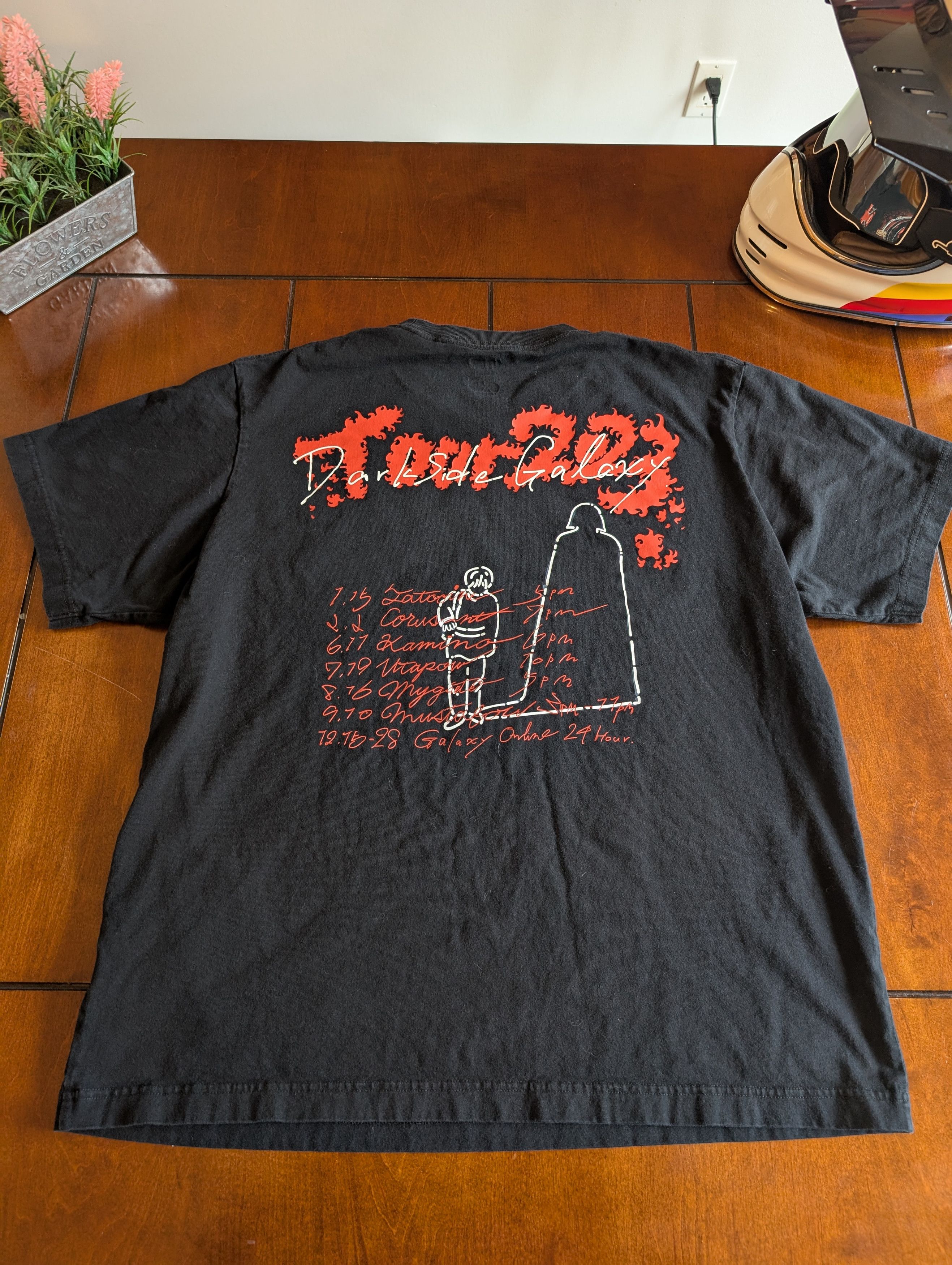 Star Wars × Uniqlo Star Wars Uniqlo T-Shirt Size US XL / EU 56 / 4 - 1 Thumbnail