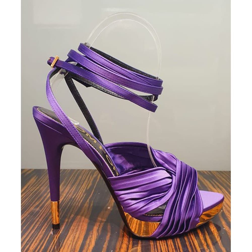 o1loc1c0924 W3256 Platform Sandals in Purple