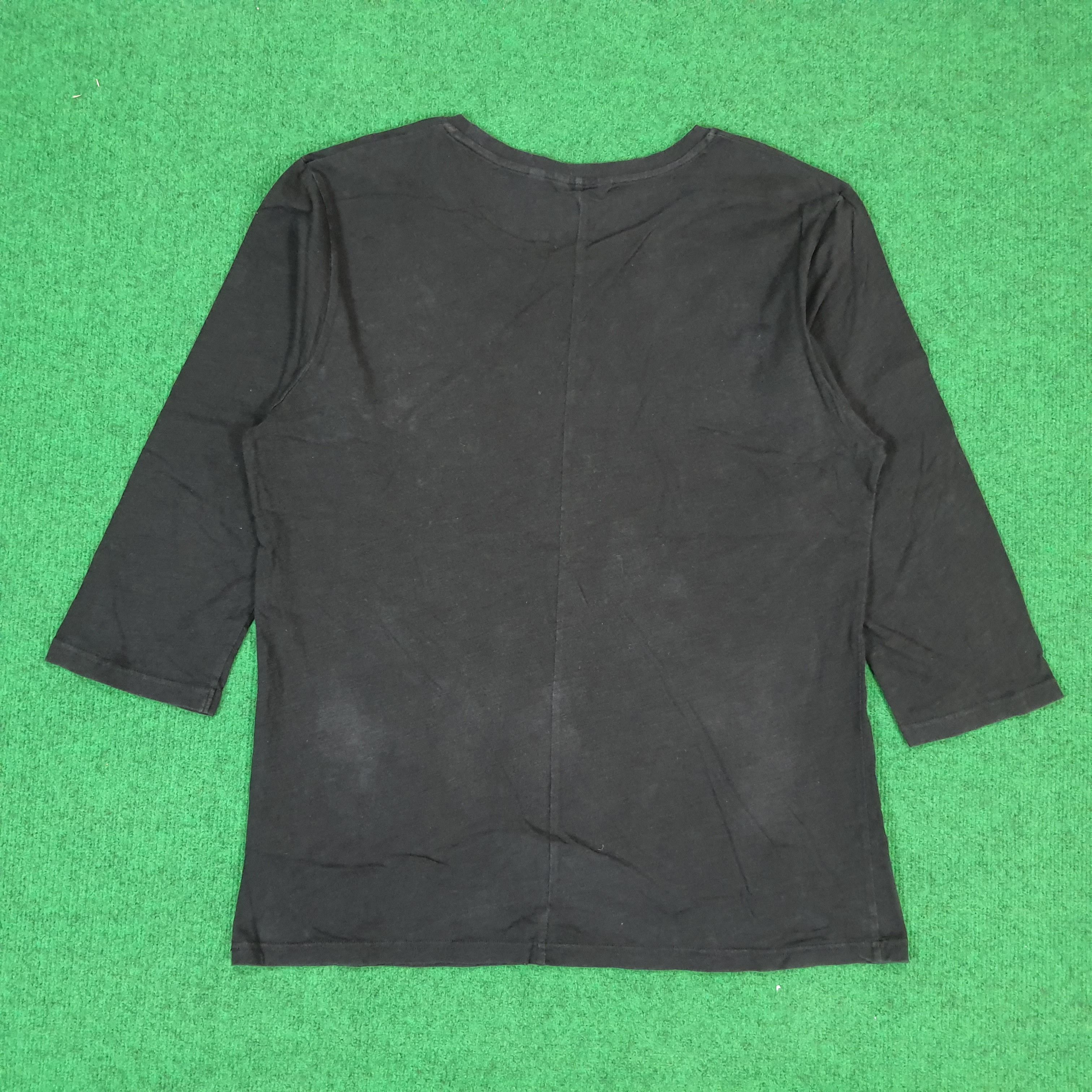 Undercover × Vintage Vintage Uniqlo Undercover Long Sleeve T-shirt Size US L / EU 52-54 / 3 - 3 Thumbnail