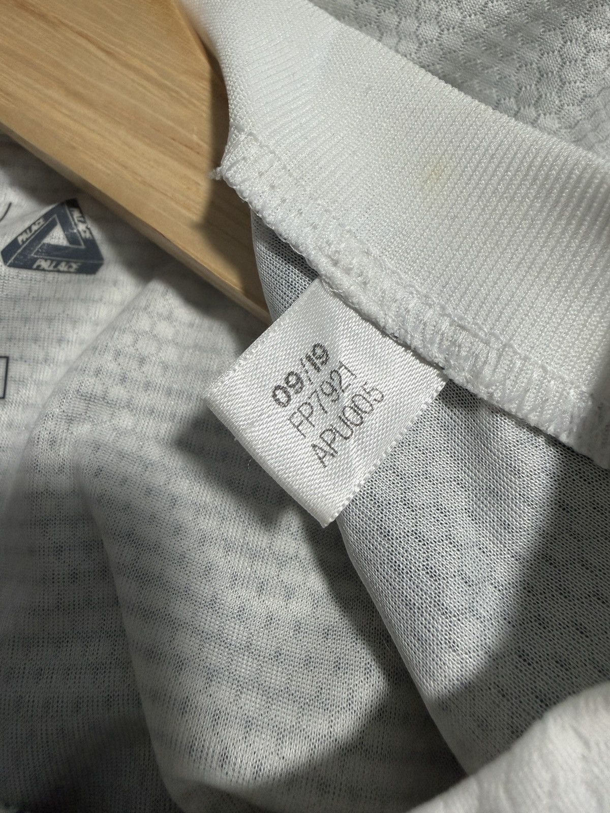 Adidas × Palace Palace x Adidas Juventus 4th Jersey Size US M / EU 48-50 / 2 - 7 Thumbnail