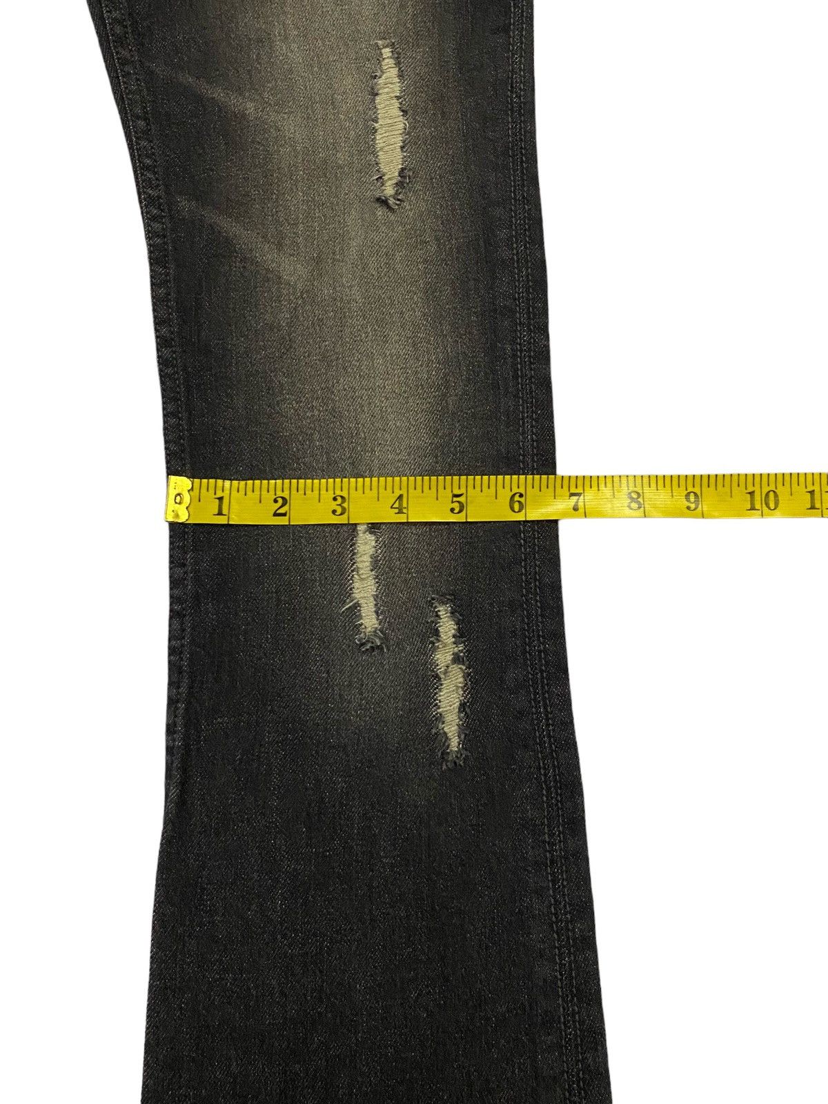semanticdesign Semantic Design Flare Ripped Distressed Jeans Size 28" / US 6 / IT 42 - 8 Thumbnail