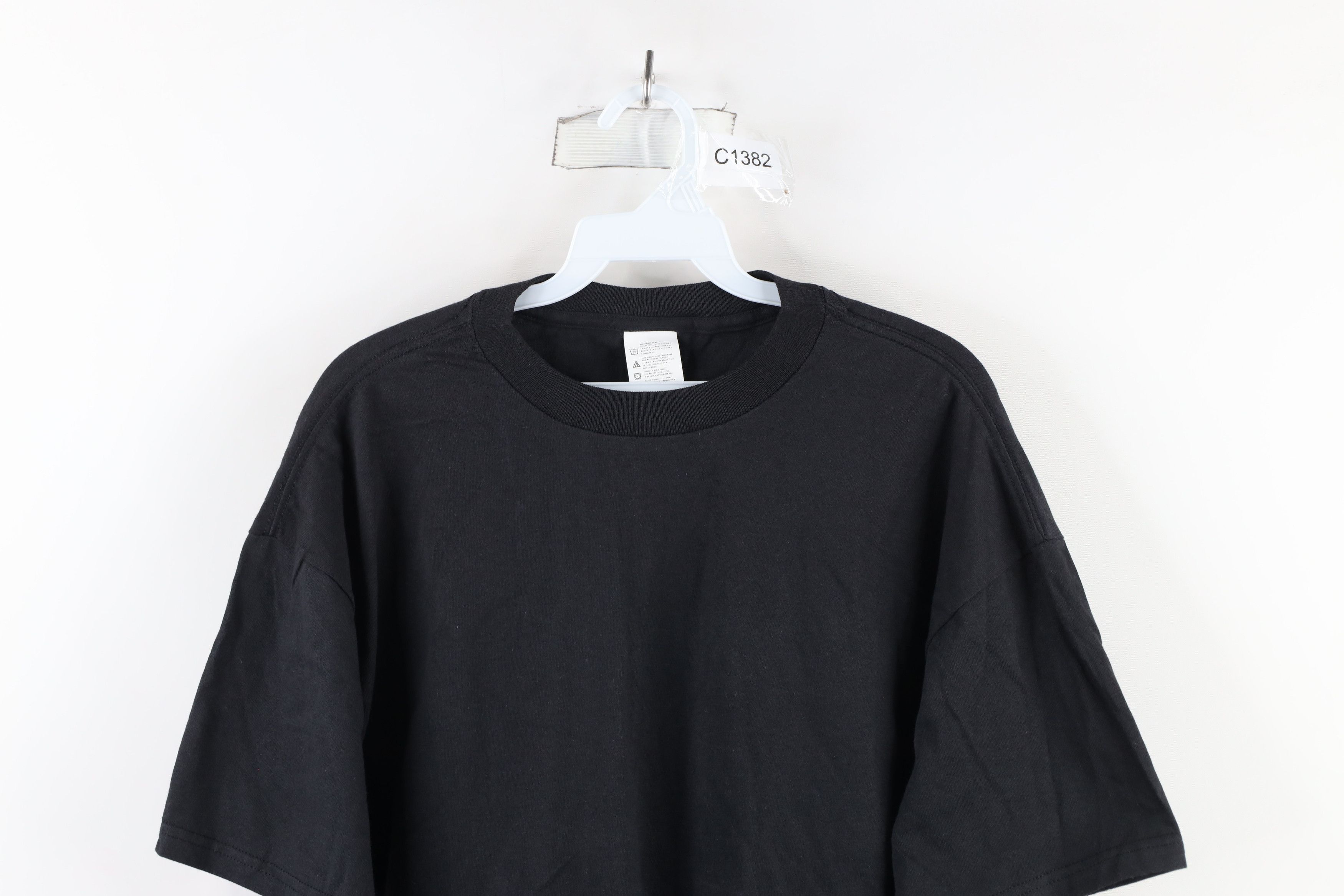 Vintage Vintage 90s Streetwear Heavyweight T-Shirt Black Cotton Size US L / EU 52-54 / 3 - 2 Thumbnail