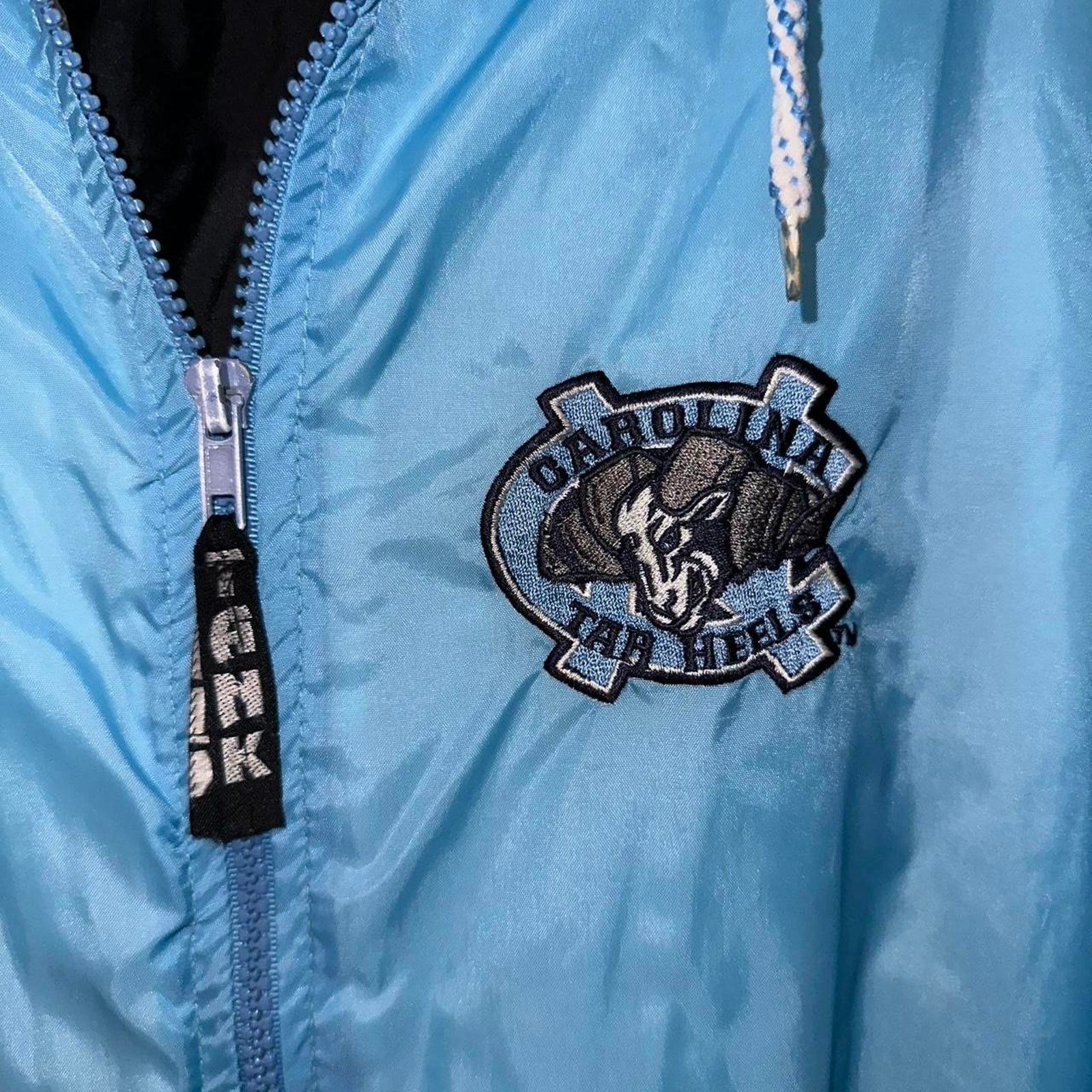 Vintage Vintage UNC Tar Heels Tank Windbreaker Jacket size XL Size US XL / EU 56 / 4 - 2 Thumbnail