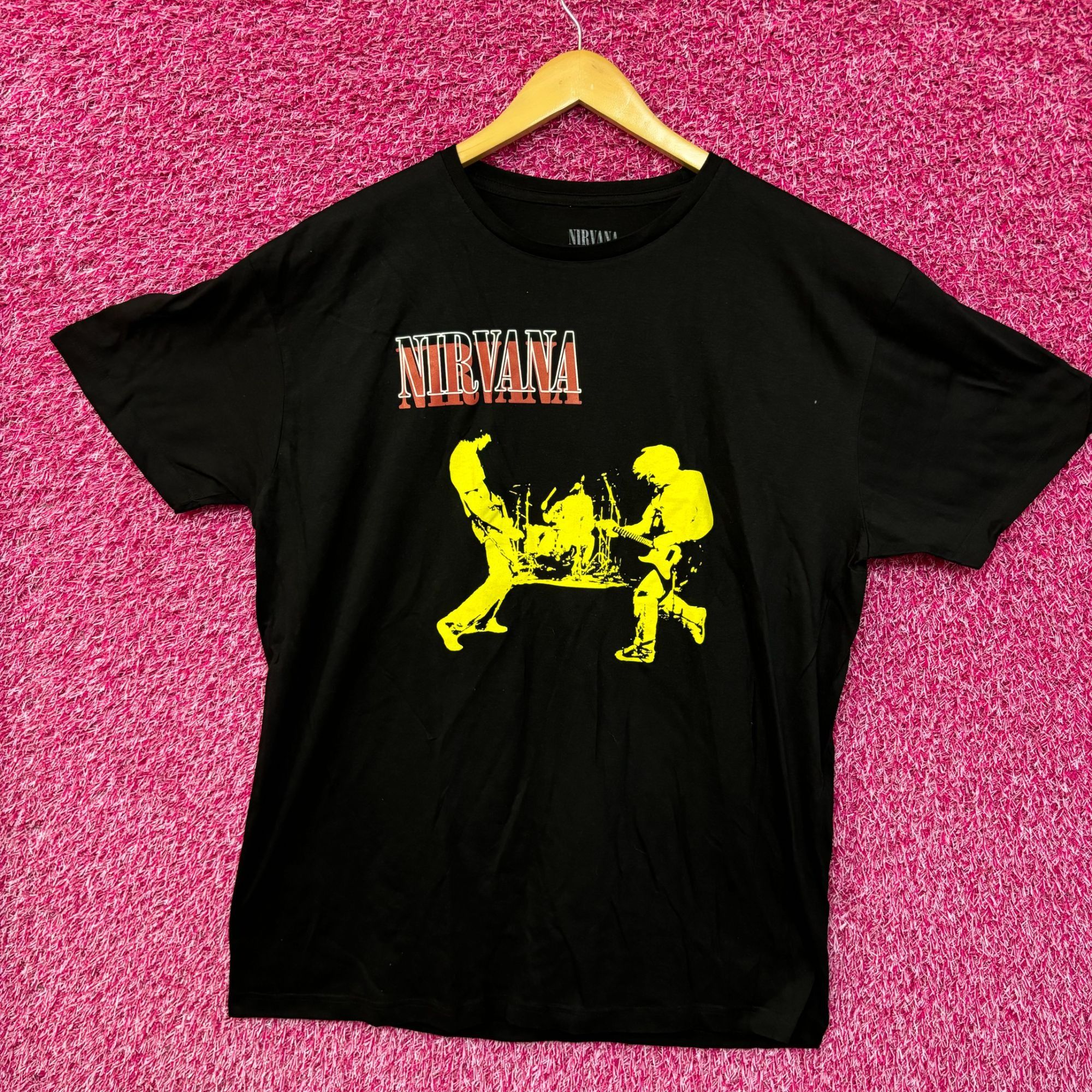 Nirvana Nirvana Live at Reading 1992 Silhouette Grunge Band Tee XL Size US XL / EU 56 / 4 - 1 Thumbnail