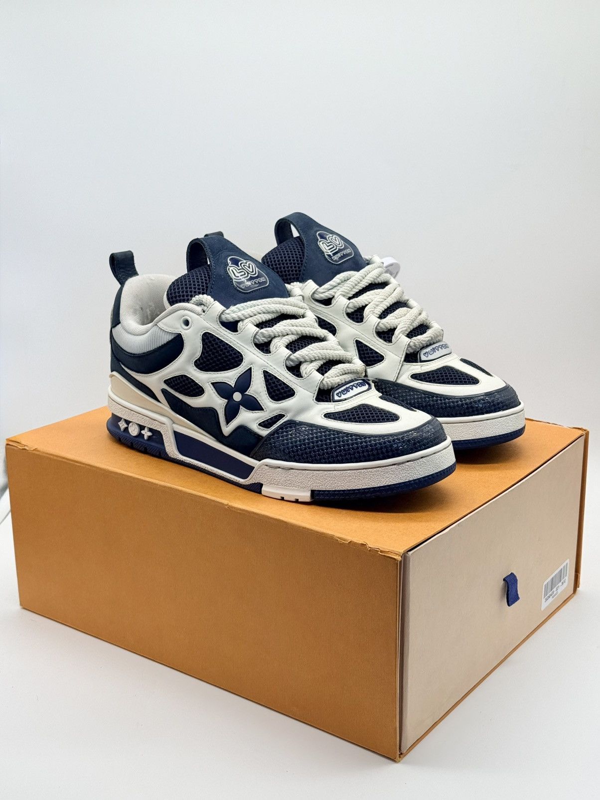 Louis Vuitton Size 9 - Louis Vuitton Skate Sneaker Blue Size US 9 / EU 42 - 1 Thumbnail