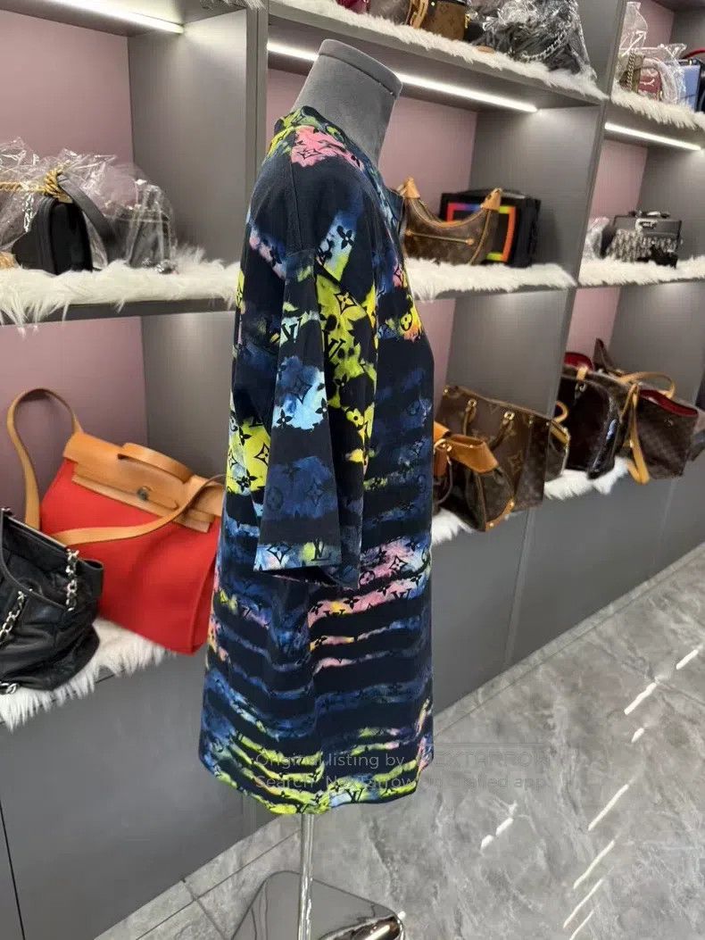 Louis Vuitton Louis Vuitton Sunset Dazzling Tie-Dye Full Printed Logo Ha Size US XL / EU 56 / 4 - 5 Thumbnail