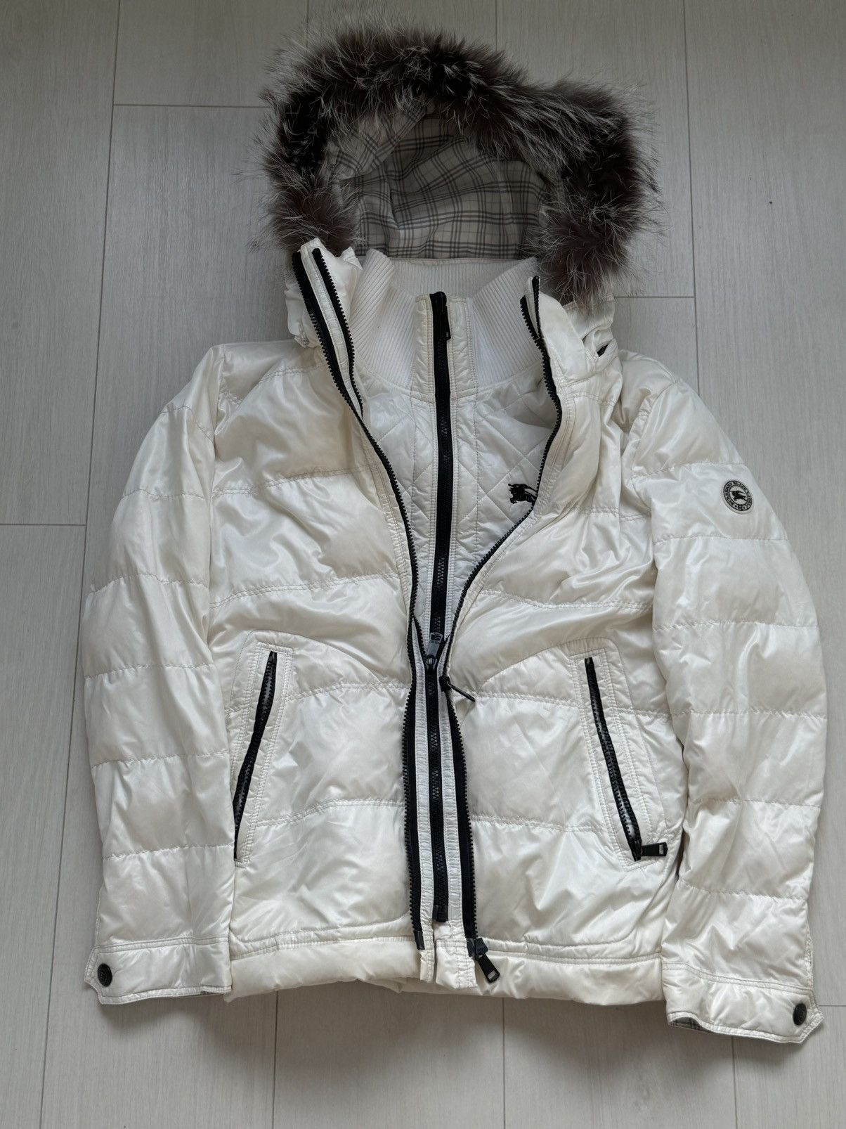 Burberry Burberry black label fur puffer Size US M / EU 48-50 / 2 - 1 Thumbnail