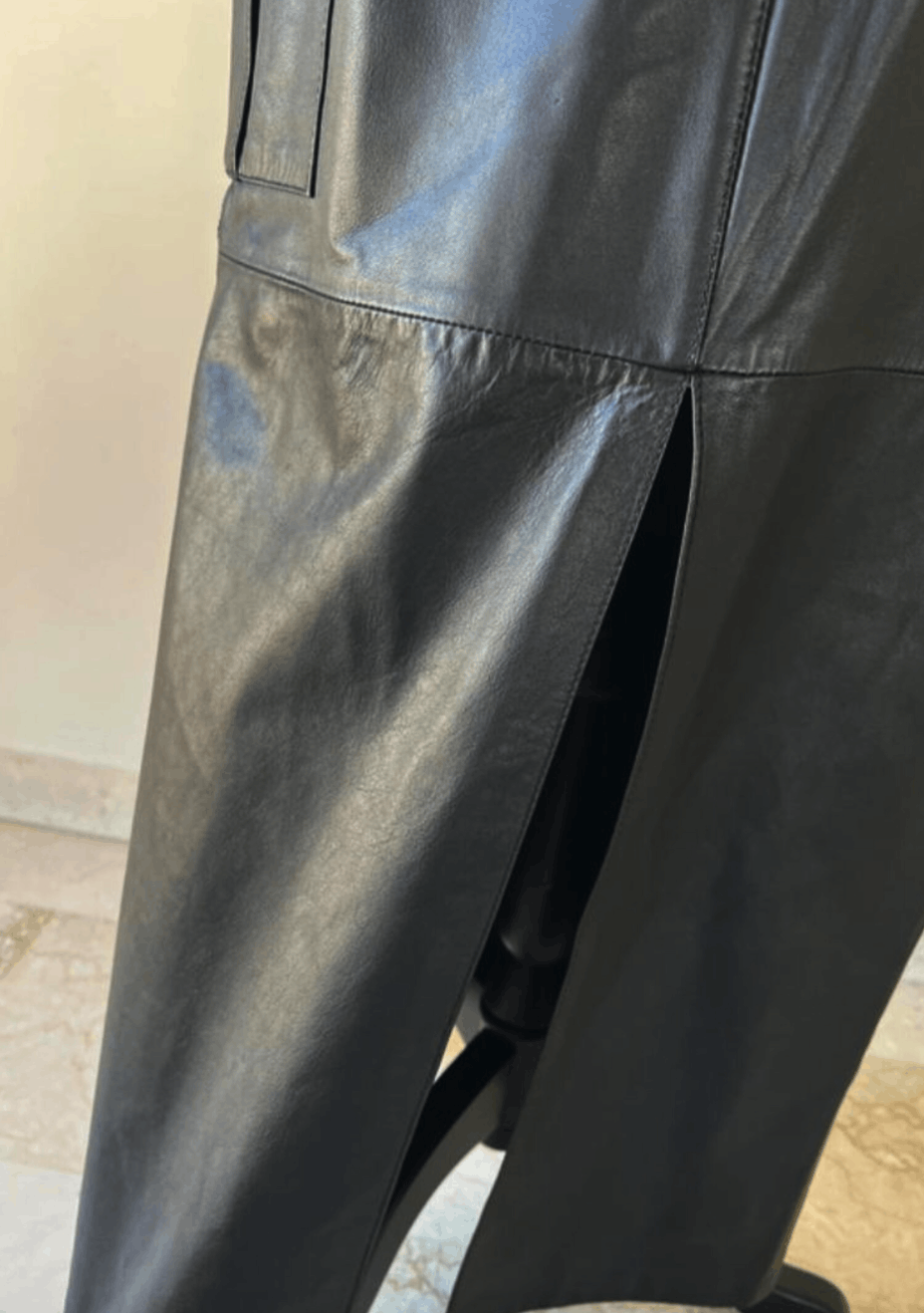 Altea Jupe en cuir noir Alter Ego – neuve avec étiquettes Size 26" / US 2 / IT 38 - 4 Thumbnail