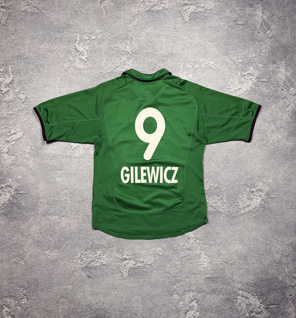 Nike Tirol Innsbruck Nike #9Gelewich vintage soccer shirt Size US XS / EU 42 / 0 - 2 Thumbnail