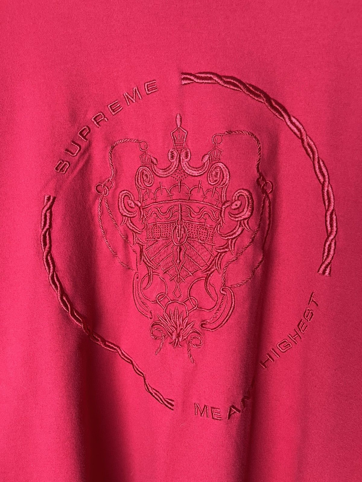Supreme Supreme Crest Top Magenta Men's - FW18 Size US L / EU 52-54 / 3 - 2 Thumbnail
