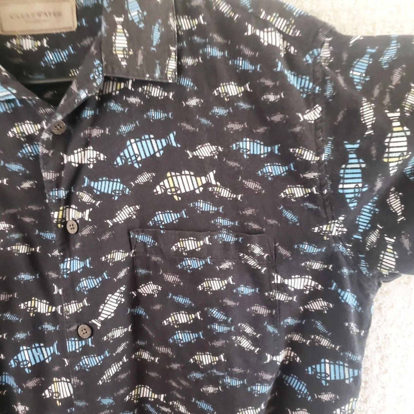 Vintage Clearwater Outfitters Men's L Black Blue Fish Pattern Short Sleeve Button Down Shirt Outdoor Hawaiian Casual Size US 33 - 6 Thumbnail