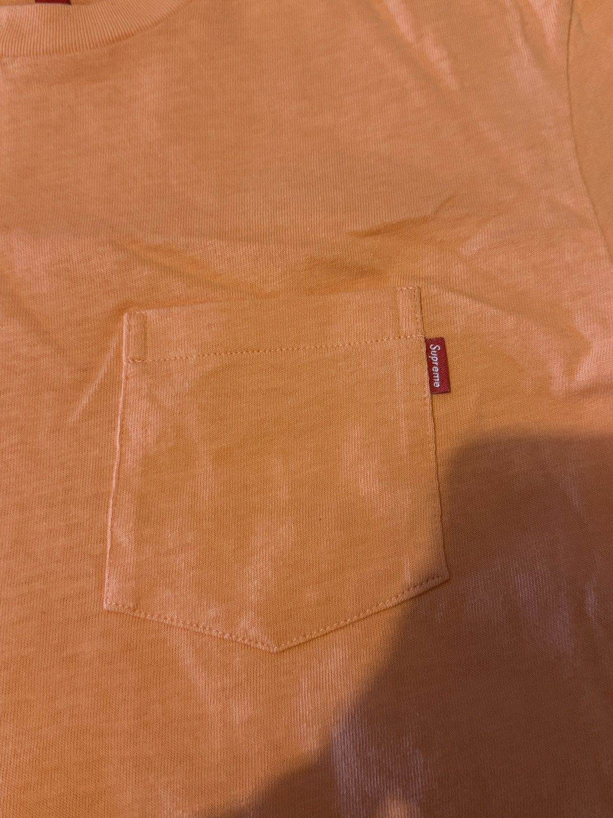 Supreme Supreme Salmon Pocket Tee Size US M / EU 48-50 / 2 - 3 Thumbnail