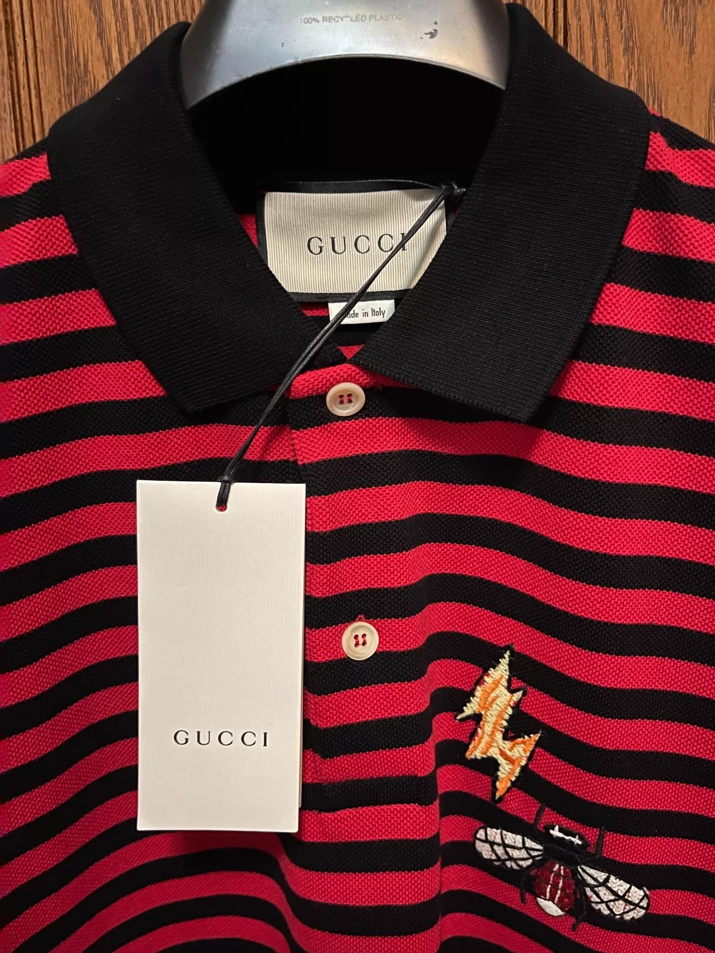 Gucci Gucci Red Black Stripe Fitted Polo L (Italy) Size US L / EU 52-54 / 3 - 3 Thumbnail