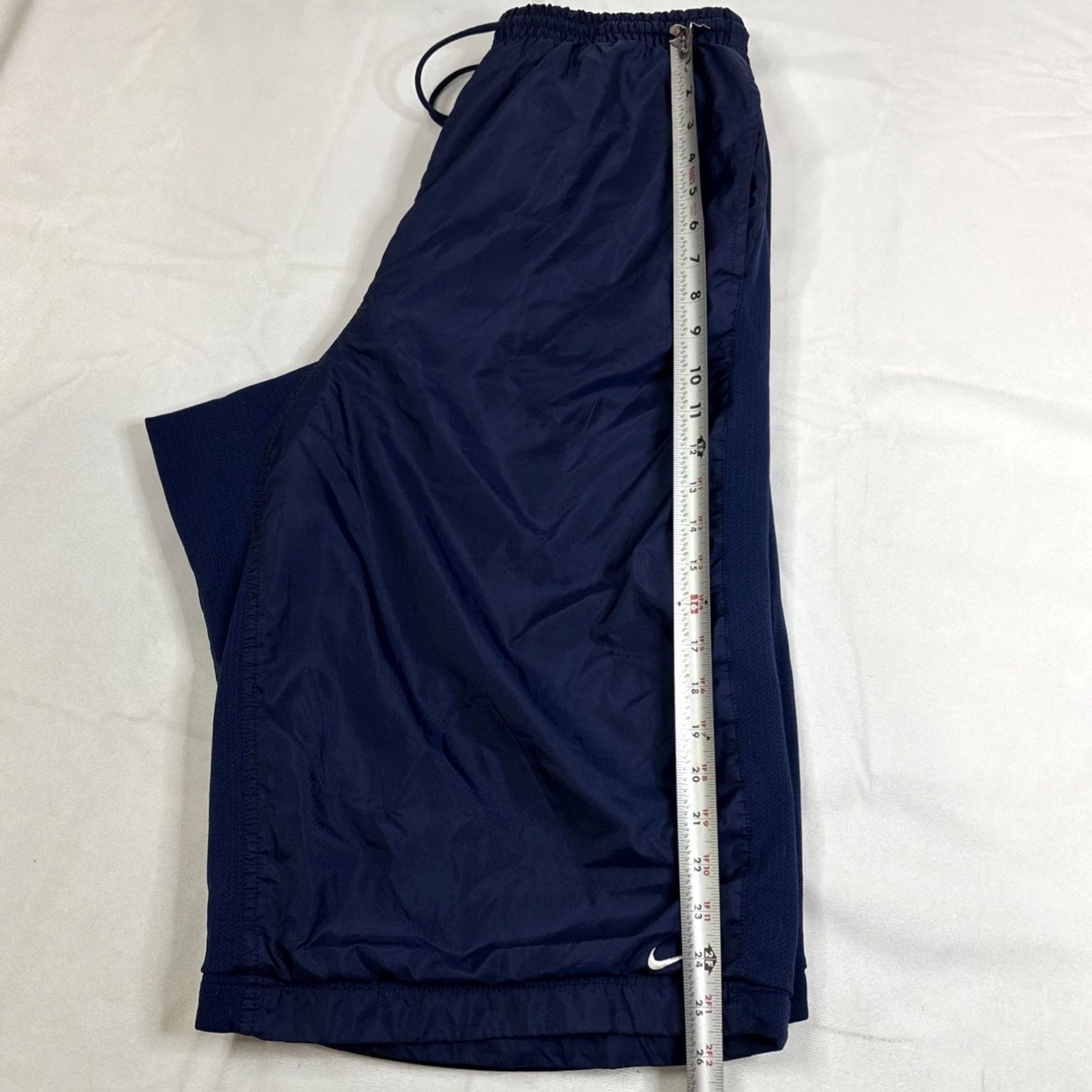 Nike VINTAGE Nike Windbreaker Shorts Men XL Blue Oversized Track Y2K Streetwear Basketball Gym Running Athletic Mens Size US 36 / EU 52 - 8 Thumbnail