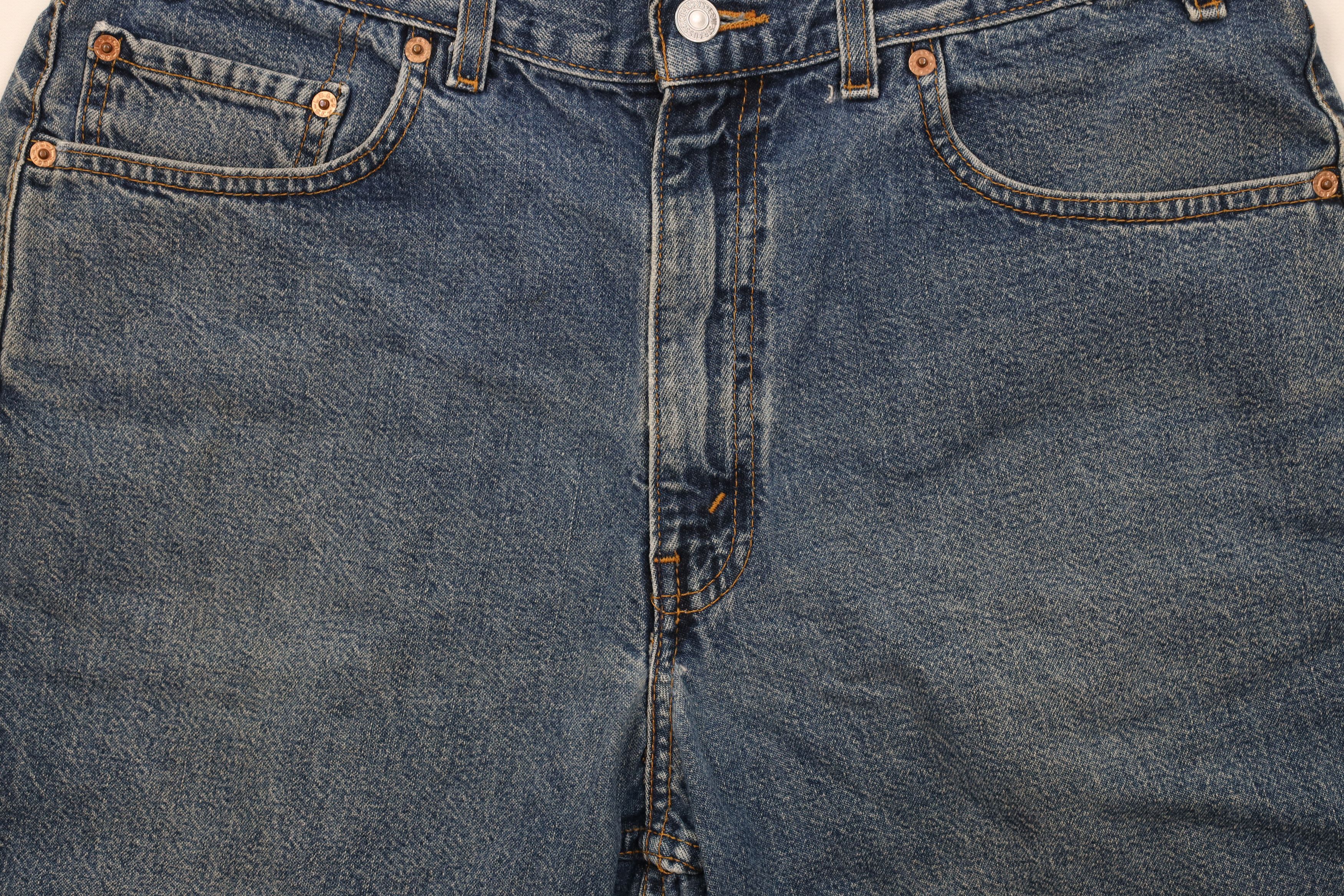 Levi's Vintage 90s Levis 550 Fit Denim Jean Shorts Blue Size US 36 / EU 52 - 3 Thumbnail