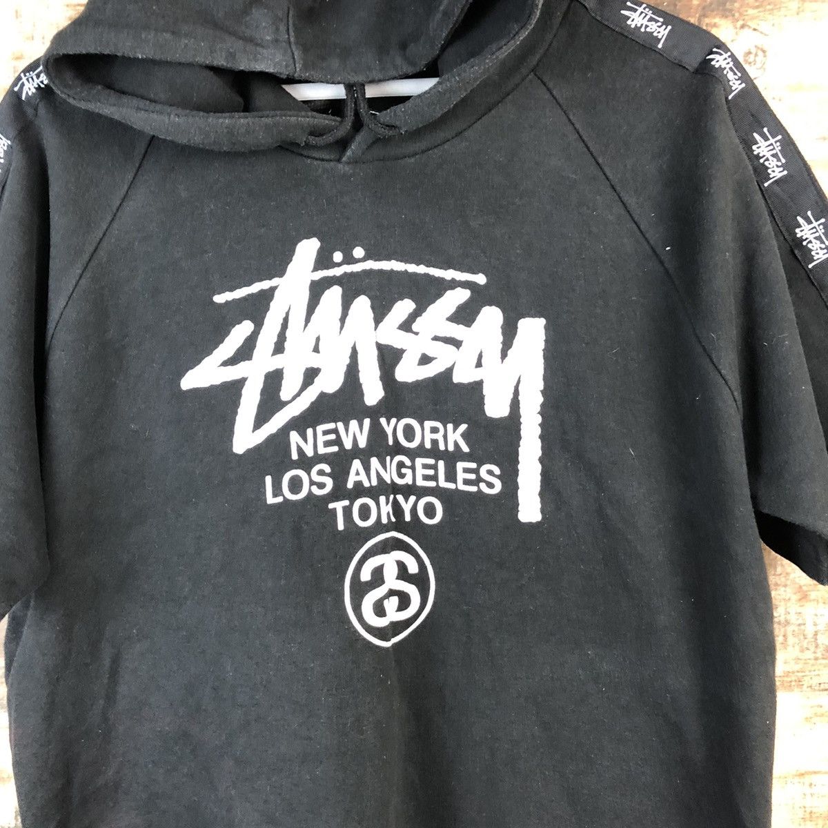 Stussy DL Stussy short sleeve Black Hoodie #A2553 Size US L / EU 52-54 / 3 - 5 Thumbnail