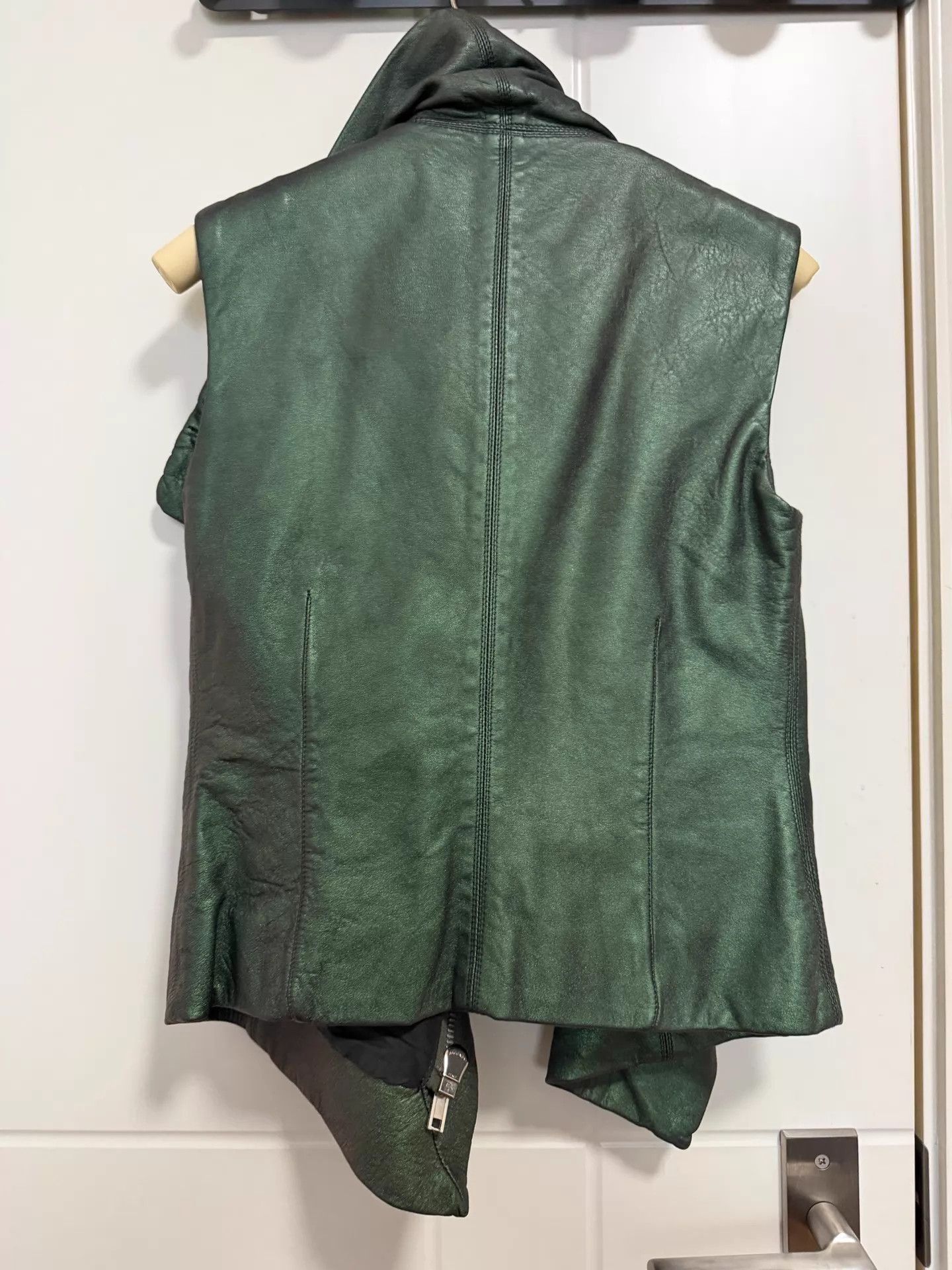 Rick Owens Rick Owens Metallic Green Lambskin Vest 34 Unused Size XS / US 0-2 / IT 36-38 - 6 Thumbnail