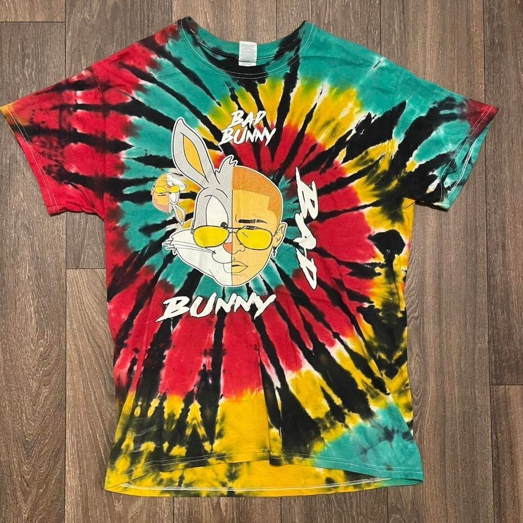 Gildan Bad bunny x Bugs bunny multicolored tie dye t shirt size M Size US M / EU 48-50 / 2 - 1 Thumbnail