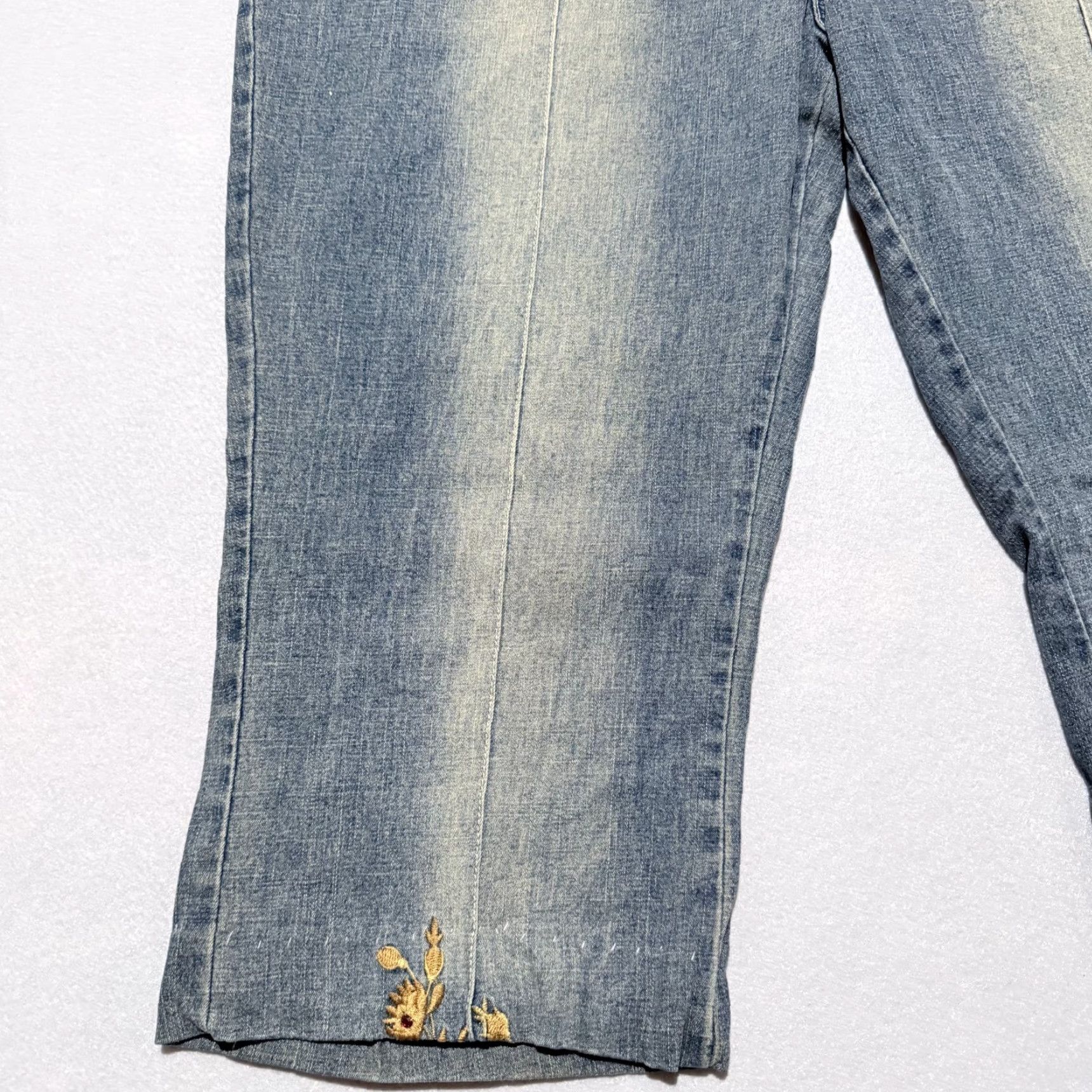 Denime VINTAGE Revolt Jeans Women Blue Floral Faux Fur Waist Band - 24 Denim Flared 90s Bohemian City Womens Size 42" / US 20 - 4 Thumbnail