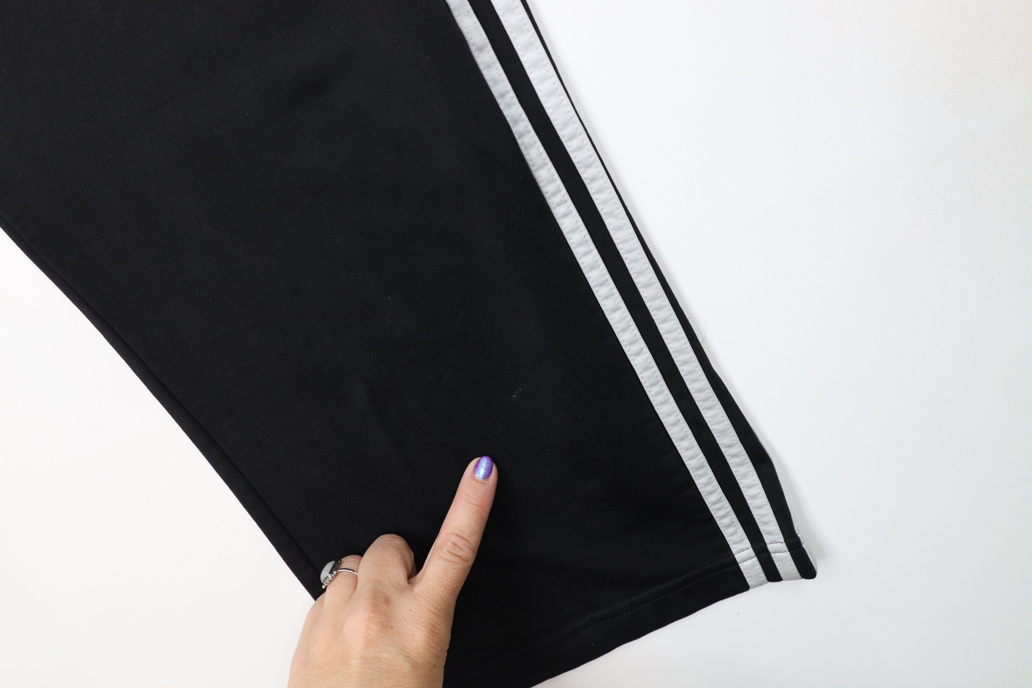 Adidas Vintage Adidas Spell Out Striped Wide Leg Sweatpants Pants Size US 36 / EU 52 - 5 Thumbnail