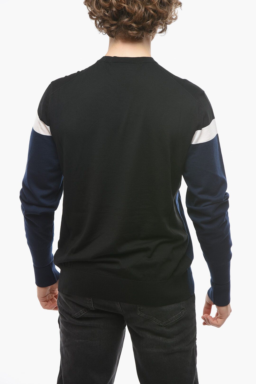 og1mm0823 Crewneck Sweater in Black