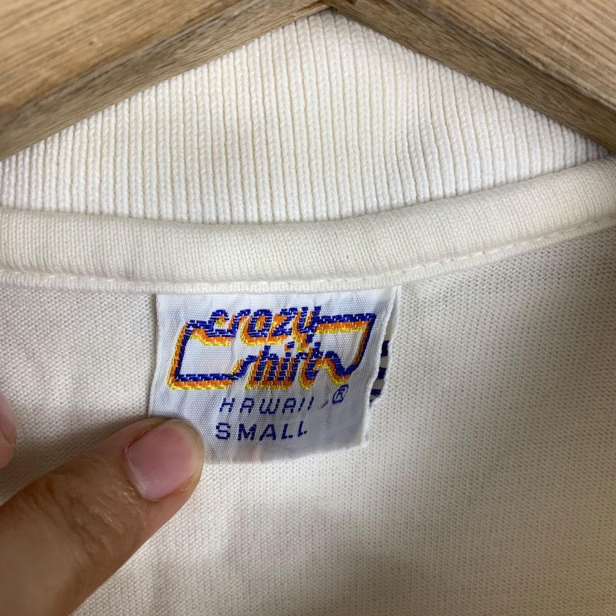 Other Vintage 80’ CRAZY SHIRTS HAWAII Embroidered Polo Tee Shirt Size US S / EU 44-46 / 1 - 7 Thumbnail
