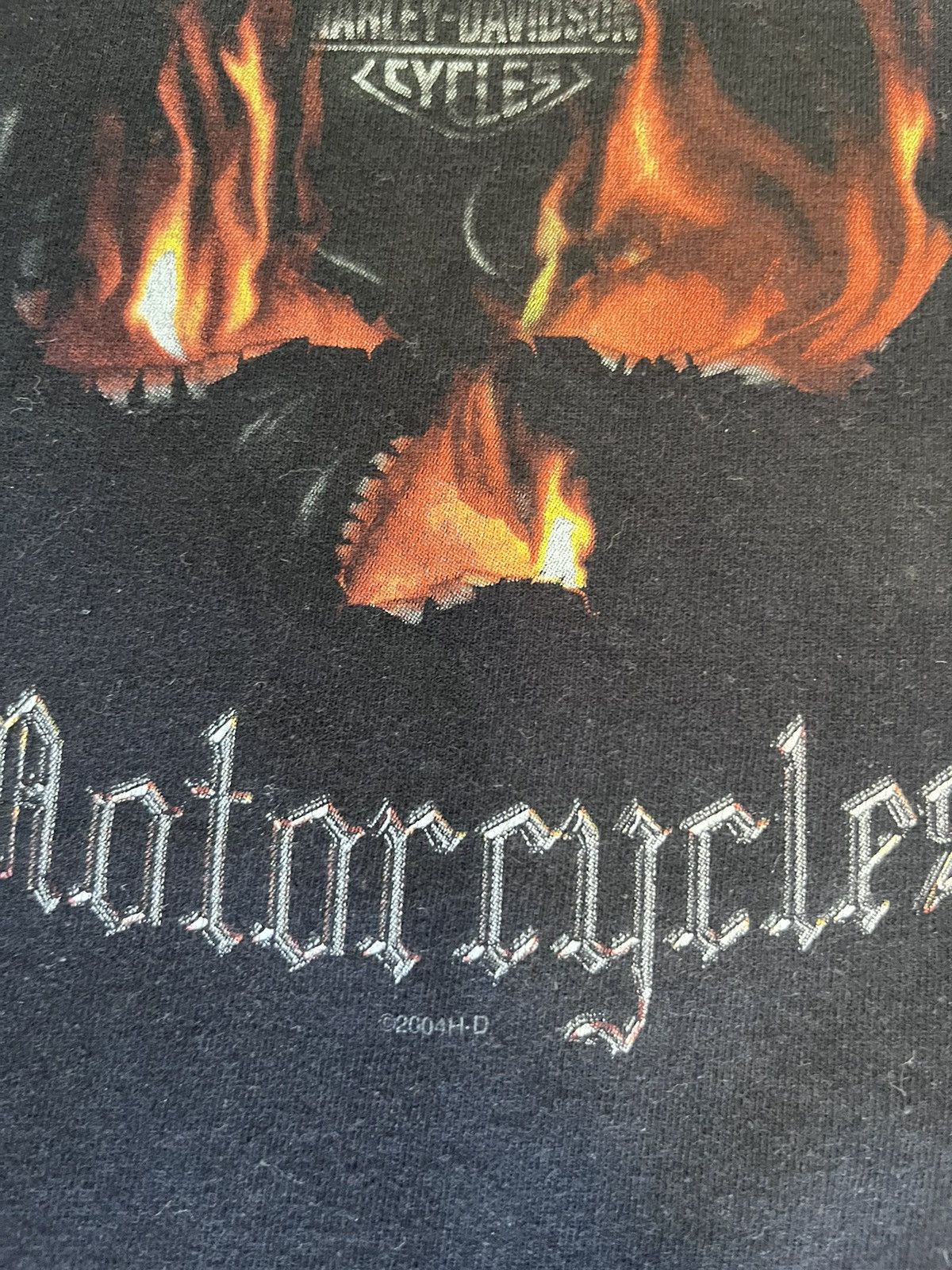 Harley Davidson Harley Davidson Motorcycles 2004 T Shirt VintageMade In USA Size US XL / EU 56 / 4 - 15 Thumbnail