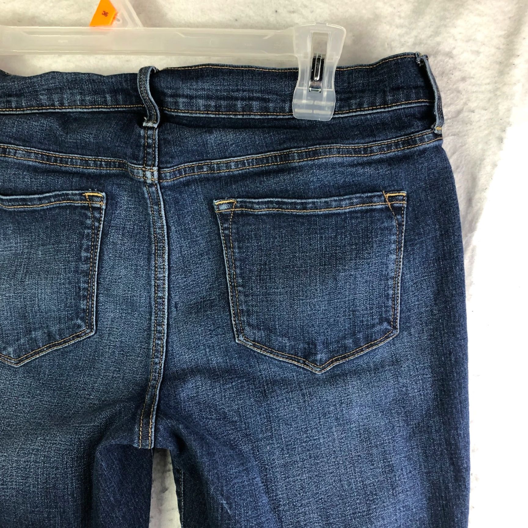 Old Navy **Old Navy Diva Bootcut Womens Size 10 Regular Medium Wash Blue Jeans** User: Old Navy Diva Bootcut Women's Size 10 Regular Medium Wash Blue Jeans Size 32" / US 10 / IT 46 - 6 Thumbnail