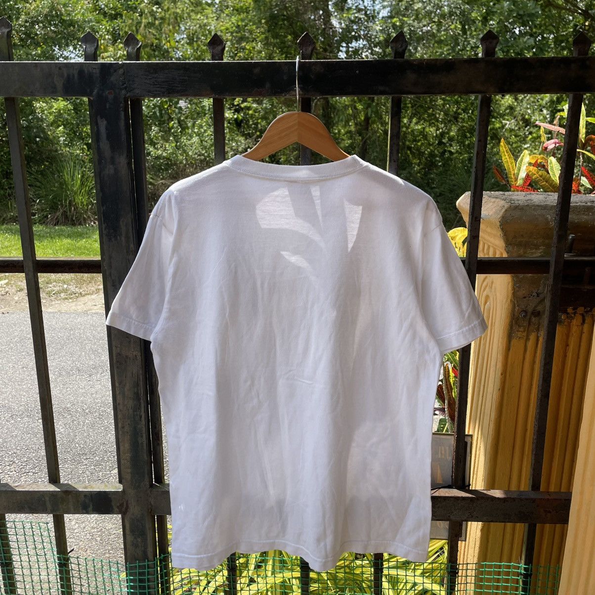 Vintage 🔥Vintage 90s Local Motion Aloha State Girl Surf Skate Tee Size US L / EU 52-54 / 3 - 2 Thumbnail
