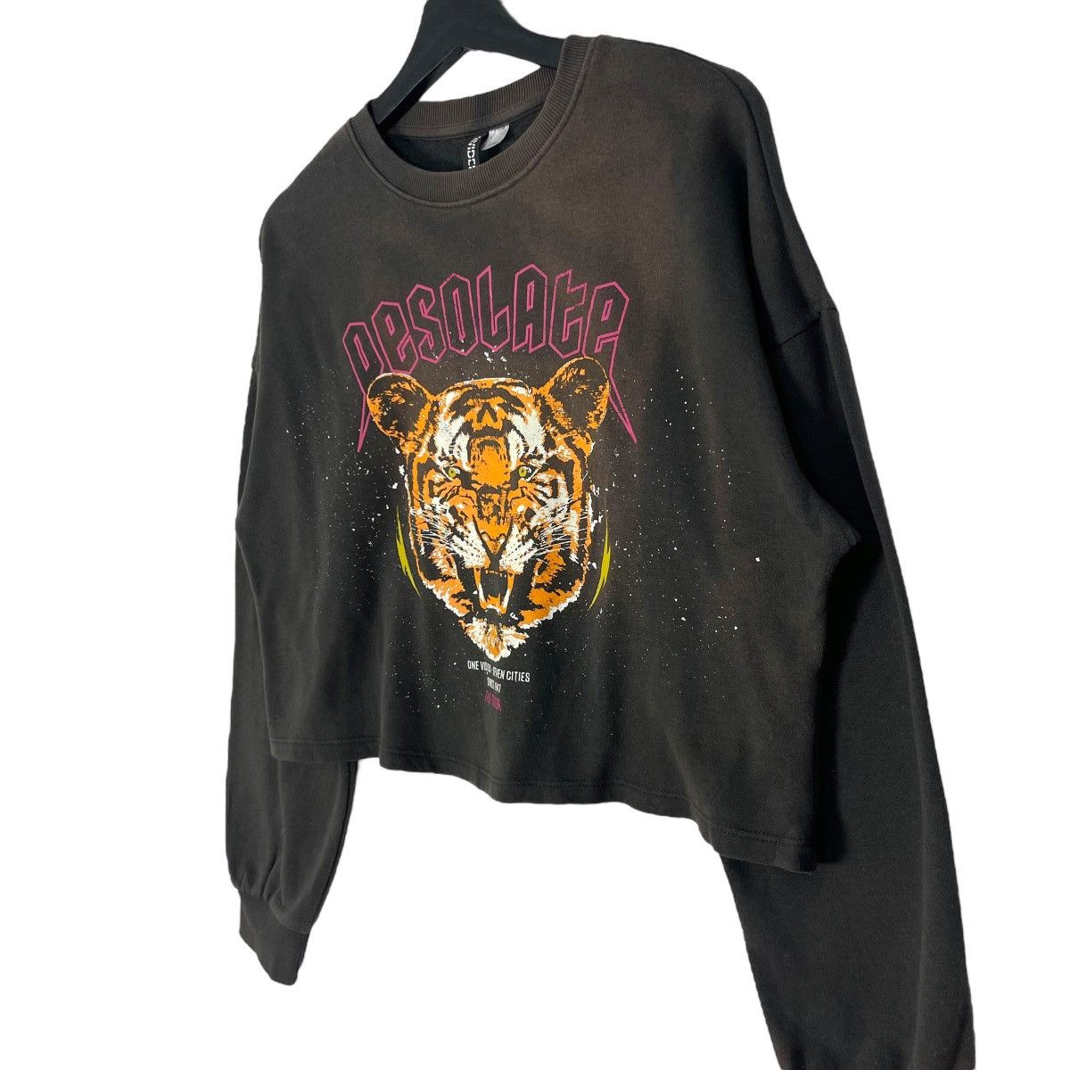 Band Tees Vintage Desolate Tour Band Tee Rock Cropped Sweatshirt Size M / US 6-8 / IT 42-44 - 3 Thumbnail