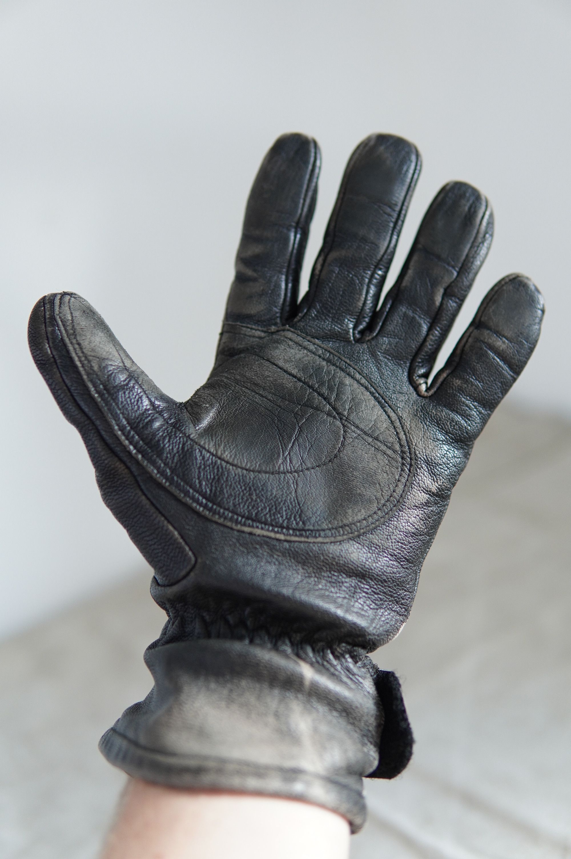 Genuine Leather Vintage German Army Motocycle Faded Leather Gloves Size ONE SIZE - 7 Thumbnail