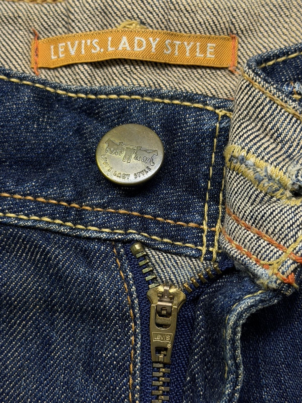 Levi's Vintage Levi’s Lady Style Bootcut Flare Denim Jeans | W31 Size 31" - 10 Thumbnail