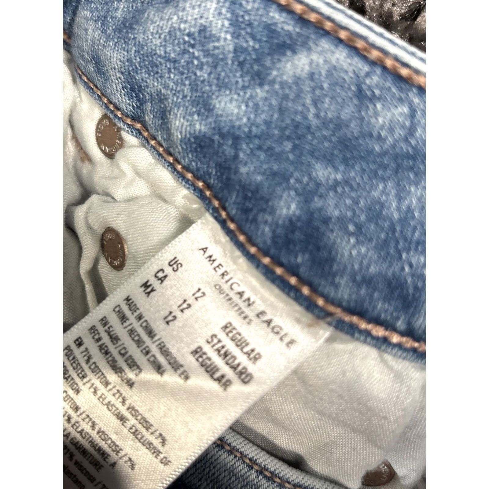 American Eagle Outfitters American Eagle Outfitters Jeans Flare 90s High Rise 12 Women Denim Blue Stretch Patch Pockets Logo Vintage No Size 34" / US 12 / IT 48 - 6 Thumbnail