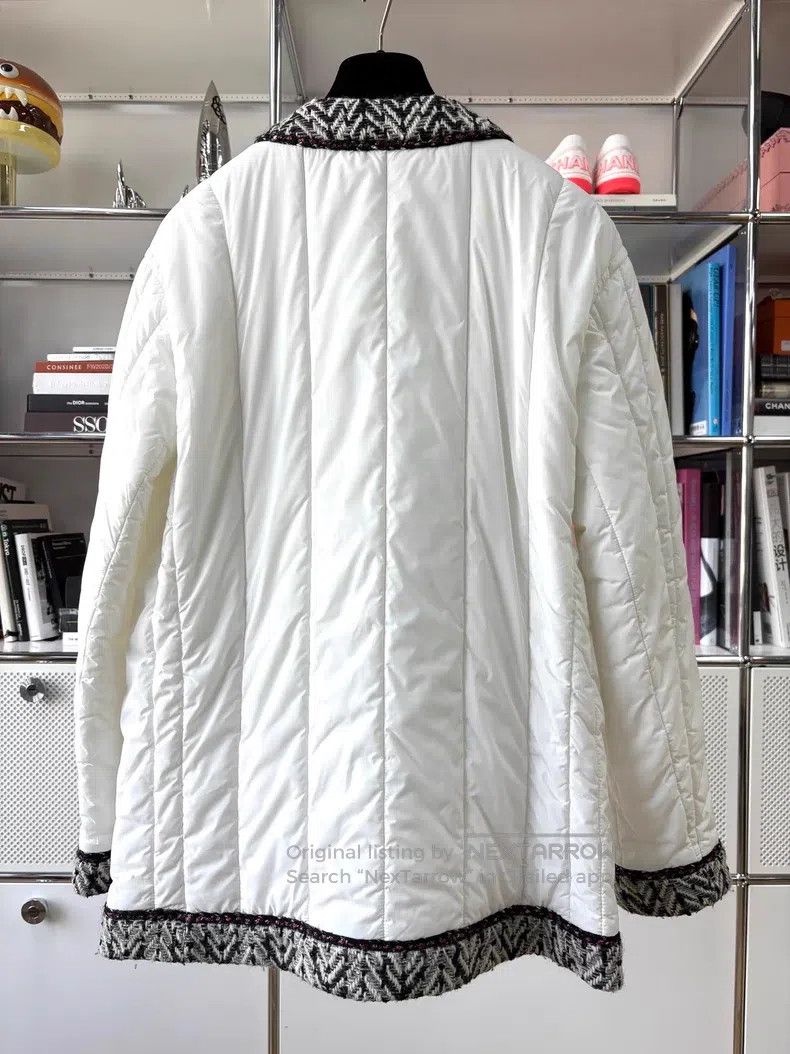 Chanel Chanel 18k Forest Series White tweed rolled edge single-br Size XXS / US 00 / IT 34 - 3 Thumbnail