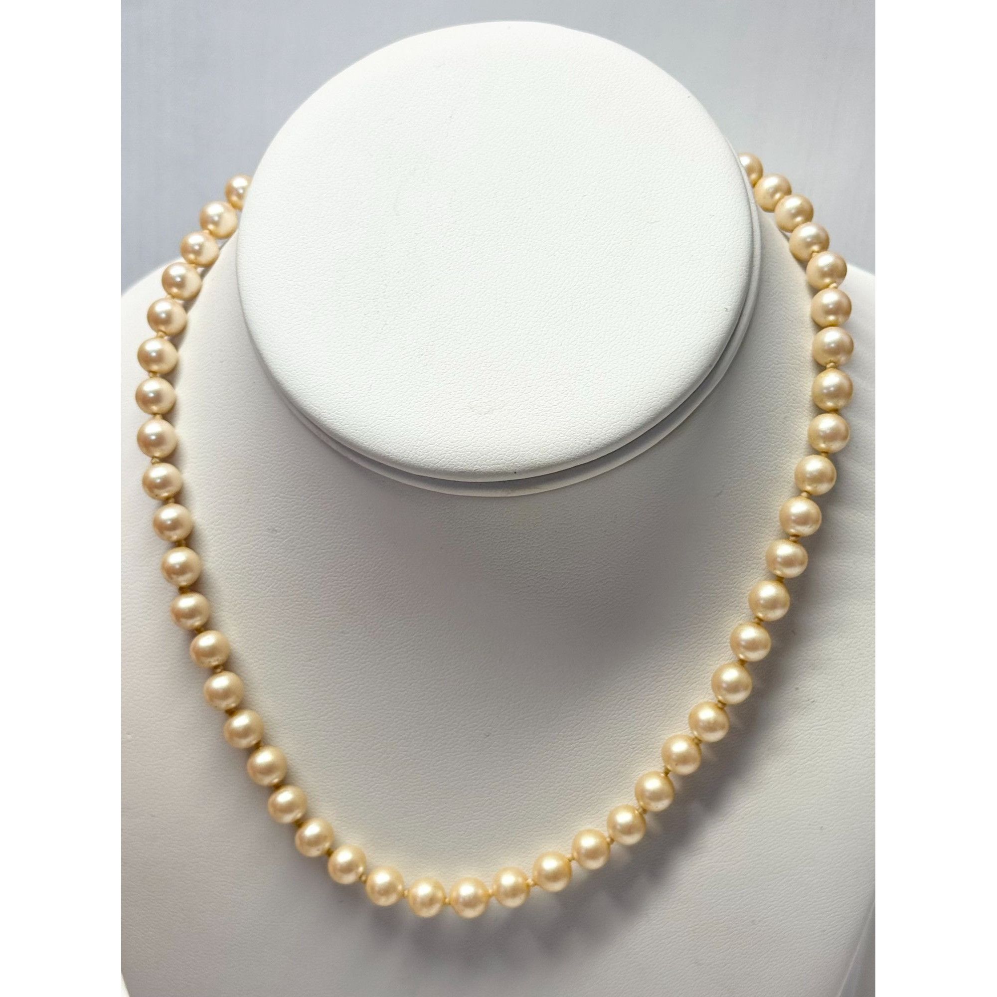 Vintage Vintage faux pearl filigree clasp necklace Size ONE SIZE - 1 Thumbnail