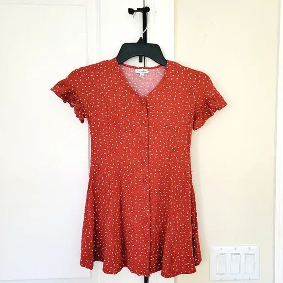 Macys Juniors Love, Fire Polka Dot Button Up Short Sleeve Top Twee Size XS / US 0-2 / IT 36-38 - 2 Thumbnail