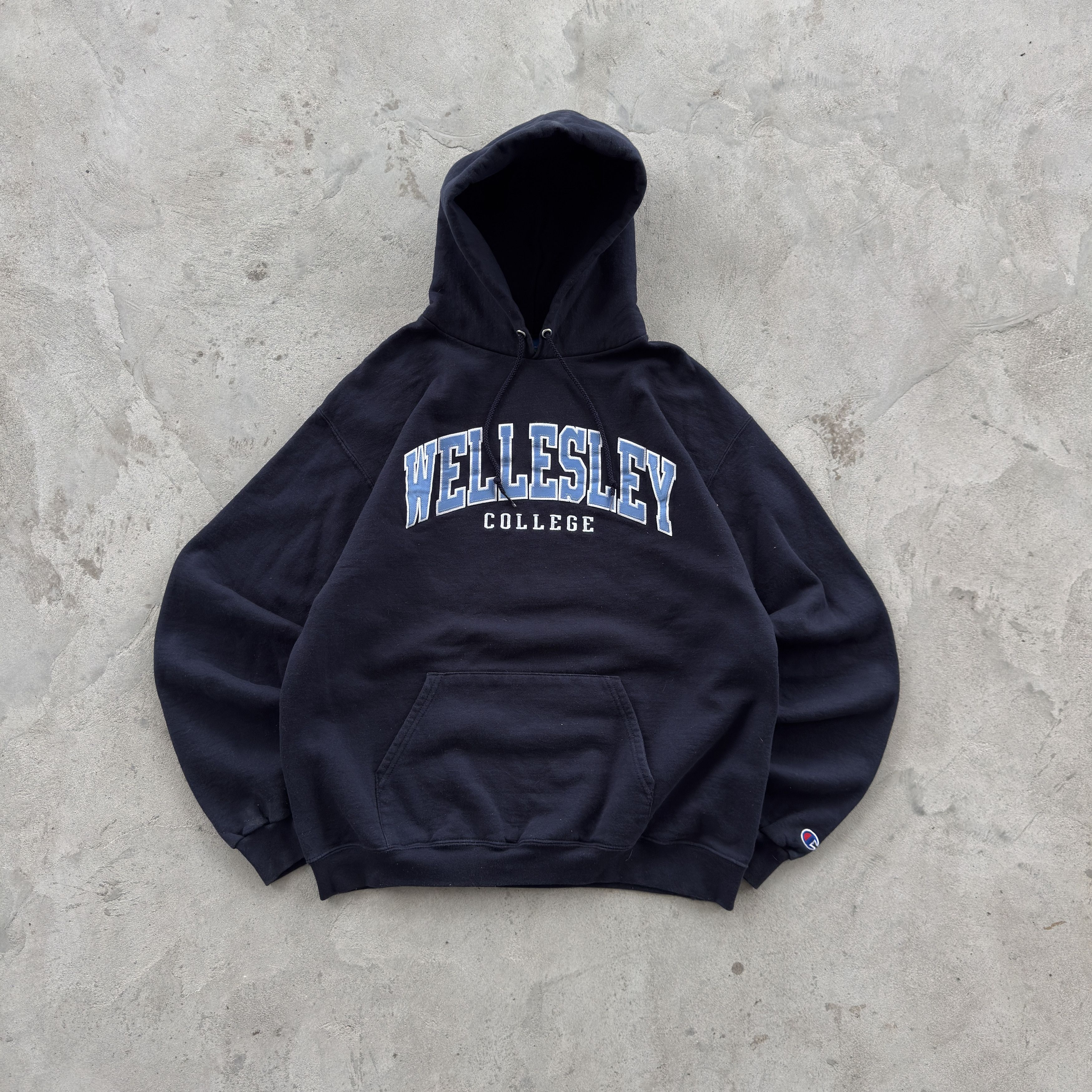 Champion Vintage Champion Wellesley College Hooded Sweatshirt Size US L / EU 52-54 / 3 - 1 Thumbnail