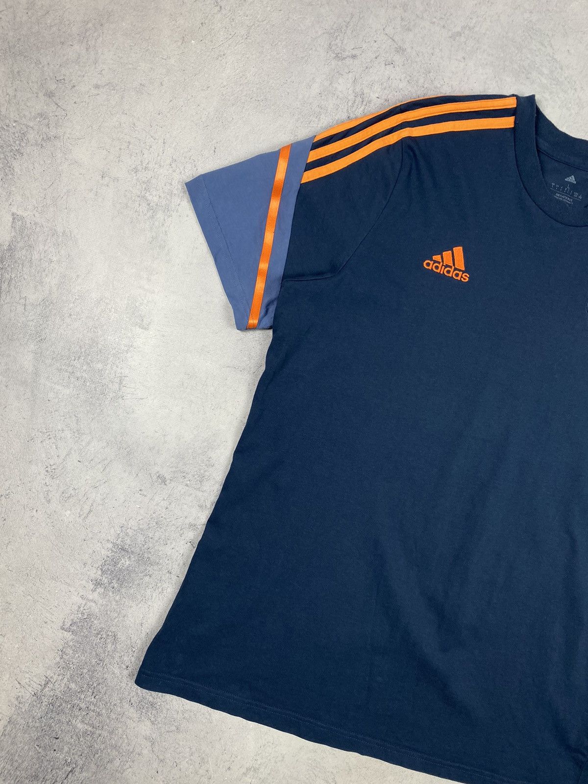 Adidas Adidas Manchester United Fun Team Soccer Jersey Tee Size US L / EU 52-54 / 3 - 4 Thumbnail