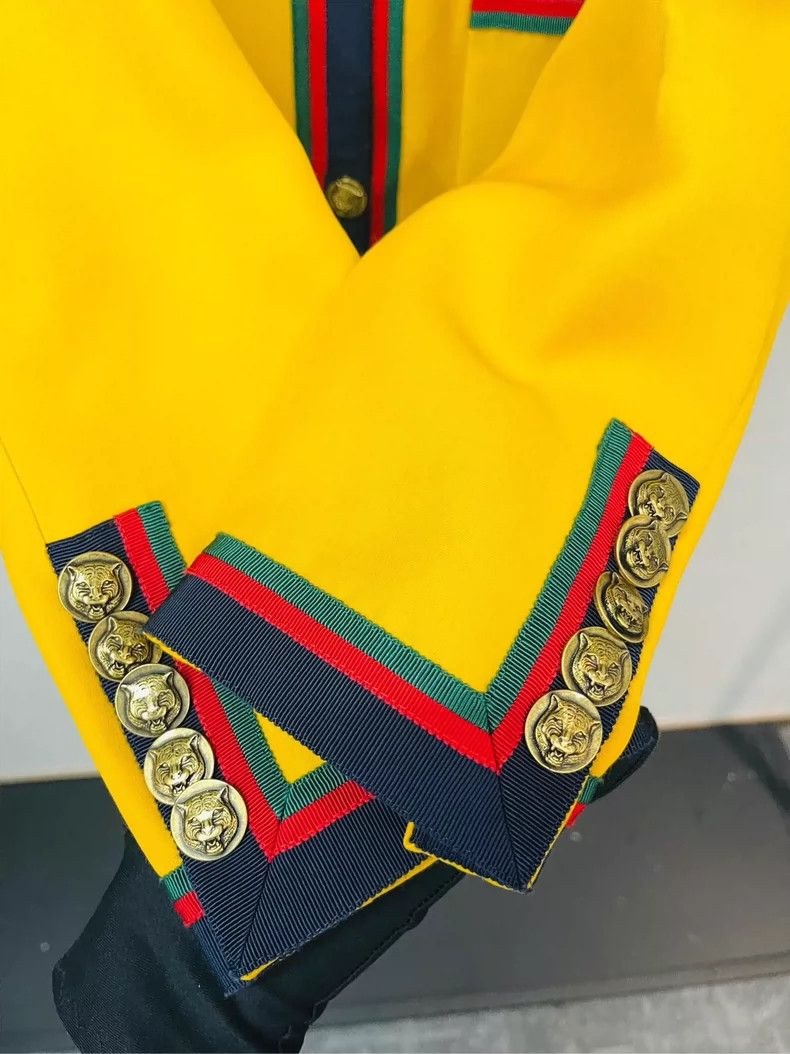 Gucci Gucci 19 beautiful yellow medium-length suit 2504-Nextarrow Size M / US 6-8 / IT 42-44 - 5 Thumbnail